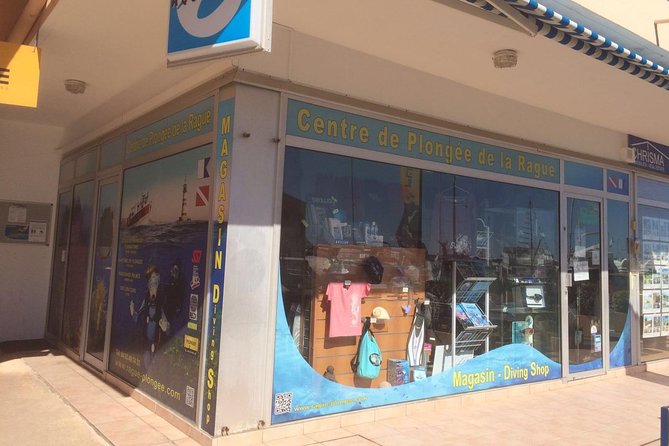 Snorkeling - By boat on site in the Bay of Cannes or Estérel - What happens once you reach the swimming site