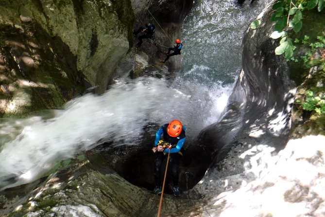 Sports Canyoning of Écouges bas in Vercors - Grenoble - A four-hour outing with real physical demands
