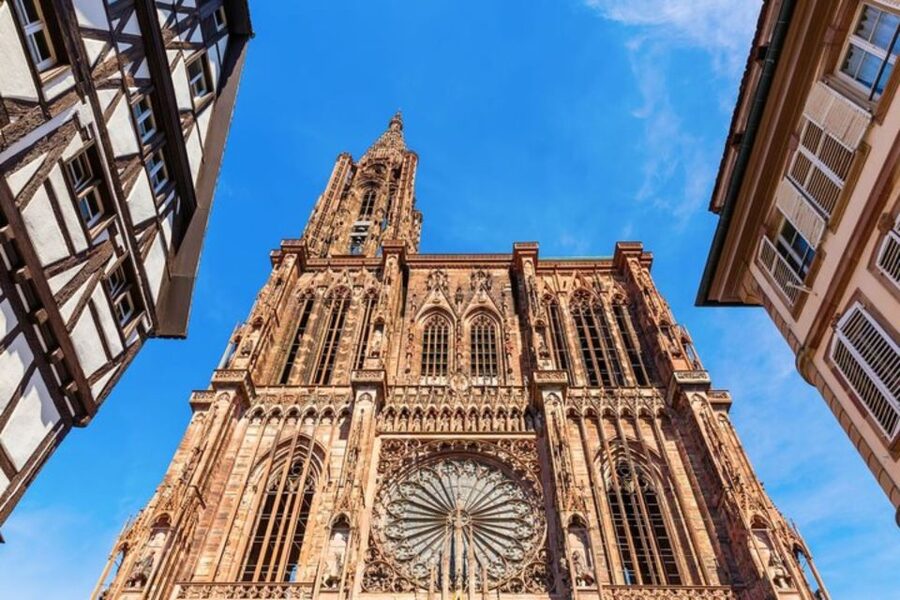 Strasbourg: Private custom tour with a local guide - What the $53 price means