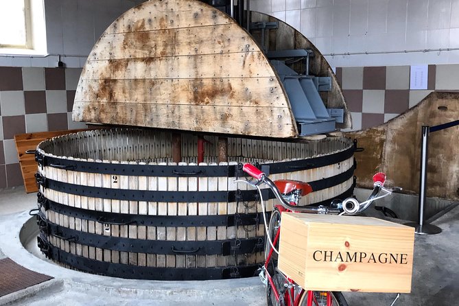 The Connoisseurs from Epernay (Private Half day Champagne Tour) - Why this tour works for Champagne beginners