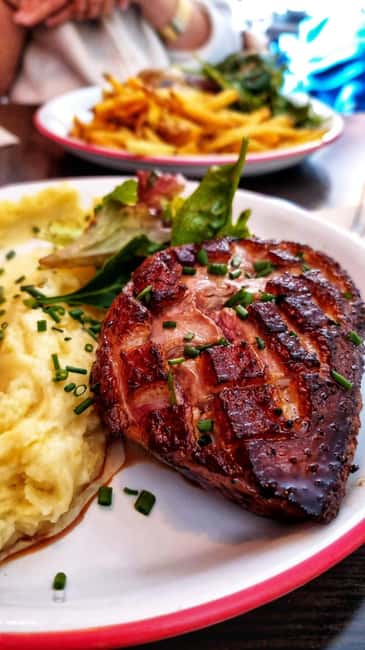 The Ultimate Bordeaux Food Tour: Full Meal & Fine Wines - Starting at Place de la Bourse with wine