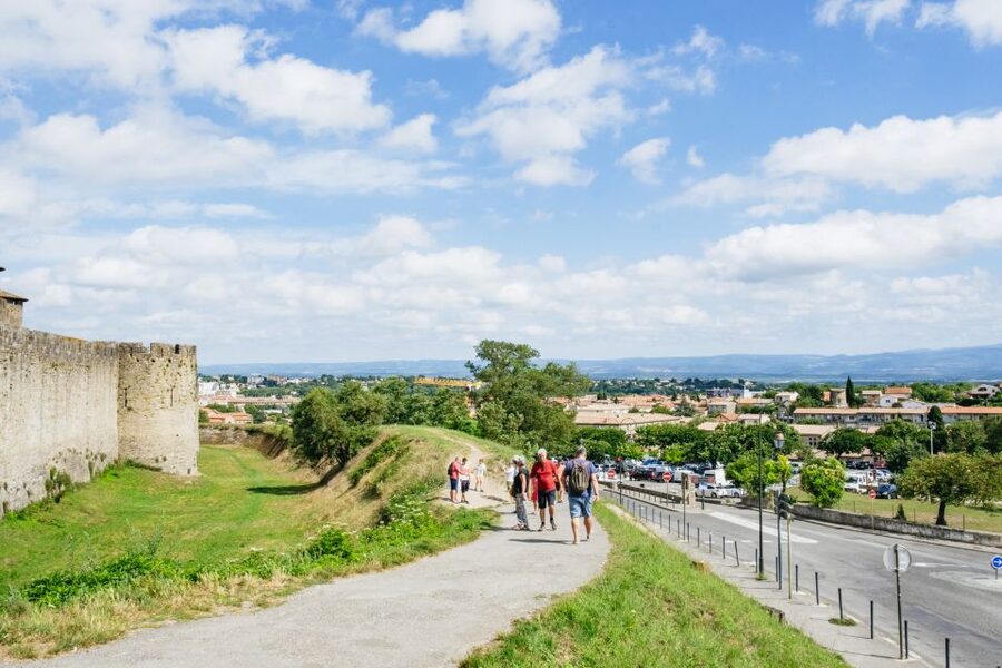 Toulouse: Carcassonne Day Trip by Coach with Audioguide - Entering the Cité and finding your way around