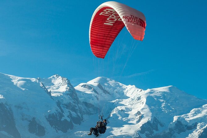 Two-seater paragliding flight in Chamonix - Taking off toward Mont Blanc