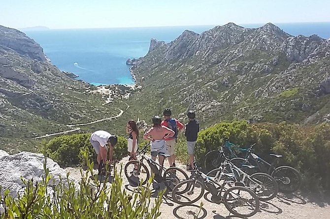 Ultimate Calanques Panoramic e-bike Ride – 3h (Small Group) - From Marseille streets to the national park