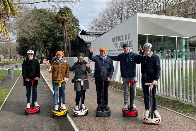 Unusual and ecological ride on a Segway and electric bike in Bayonne - Key points at a glance