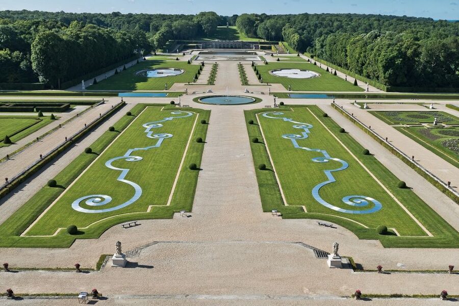 Vaux le Vicomte Chateau Entry Ticket and Chateaubus Transfer - Why Vaux-le-Vicomte matters