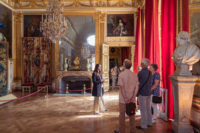 Versailles Palace and Gardens Tour by Train from Paris - Entering the Palace of Versailles without the regular line