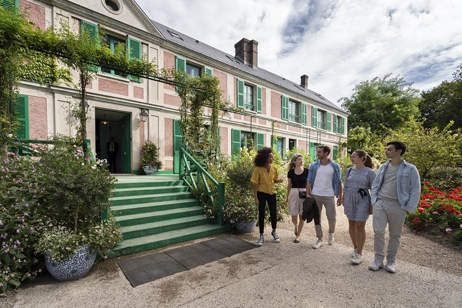 Versailles Palace and Giverny Monet House Visit with Lunch - Walking, Timing, and What to Bring