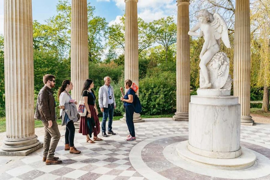 Versailles: Palace, Gardens & Marie Antoinette’s Estate Tour - Inside the Palace of Versailles in 90 minutes