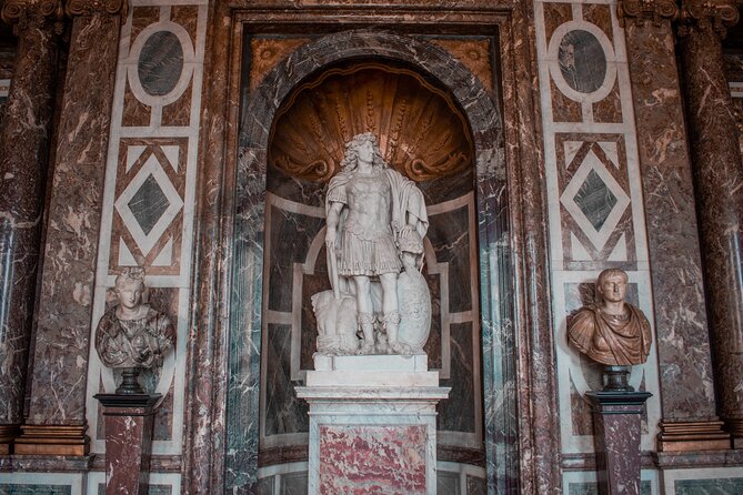 Versailles Palace Guided Tour with Reserved Entry - What $84.65 gets you