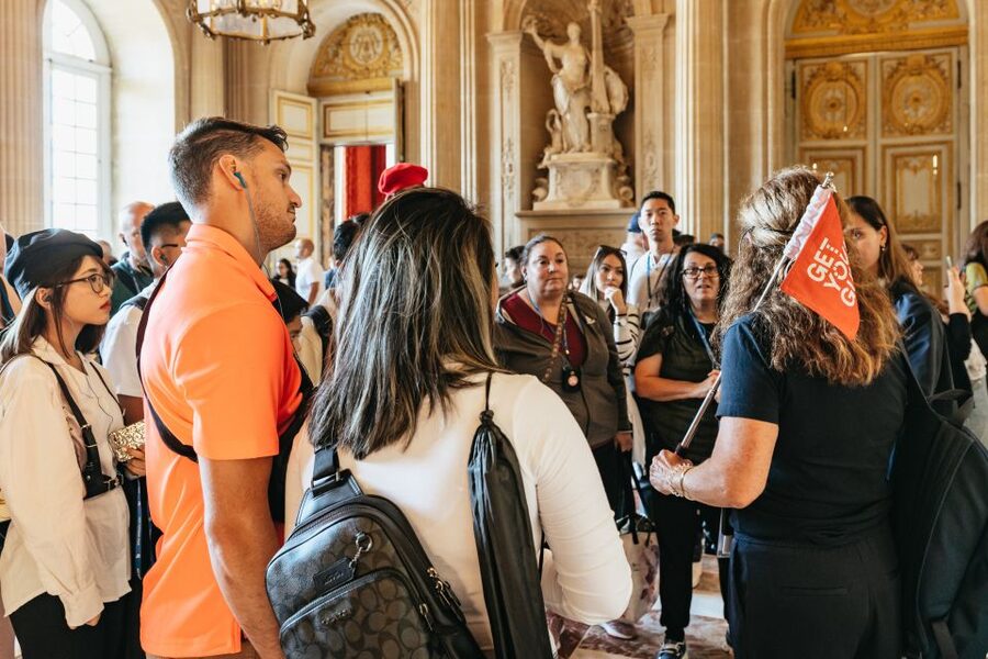 Versailles: Skip-the-Line Tour of Palace with Gardens Access - Key points at a glance