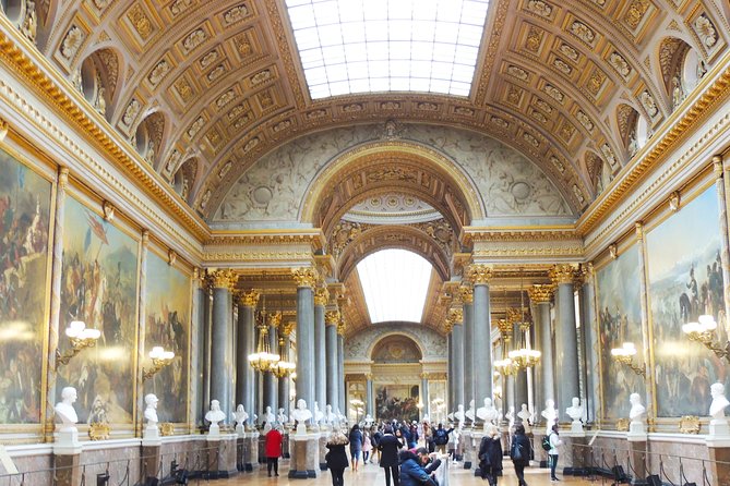 Versailles Small Group Guided Tour with Tranportation from Paris - The Royal Chapel and Hall of Mirrors