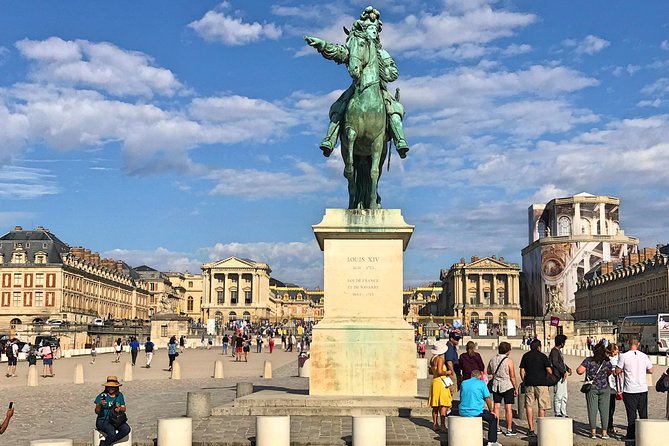 Versailles Small Group Guided Tour with Tranportation from Paris - Is $202.79 a fair price?