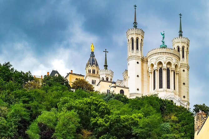 Vieux Lyon Cultural & Historical Walking Guided Tour (English) - Start at Saint-Jean, where Lyon’s story begins
