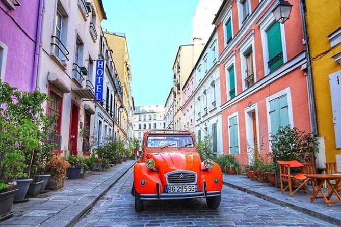 Vintage 2CV Adventure: 2 -Hour Paris Secrets Tour - What the private format adds