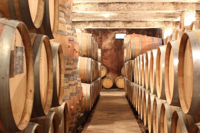 Visit-Tasting-Sale - A small estate visit near Beaune