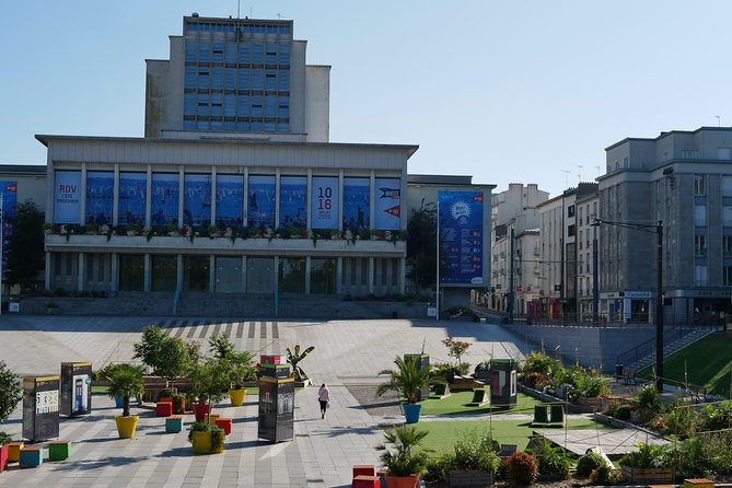 [Walking Tour] Discover the Best of Brest in 2 hours - The old tower and Brest before the war