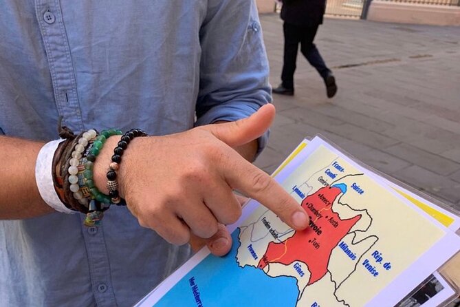 ★ Walking Tour of Old Nice and Castle Hill - What the guide adds to the walk