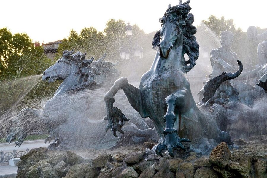 Welcome to Bordeaux: Private Walking Tour with a Local - Who will get the most from this walk?