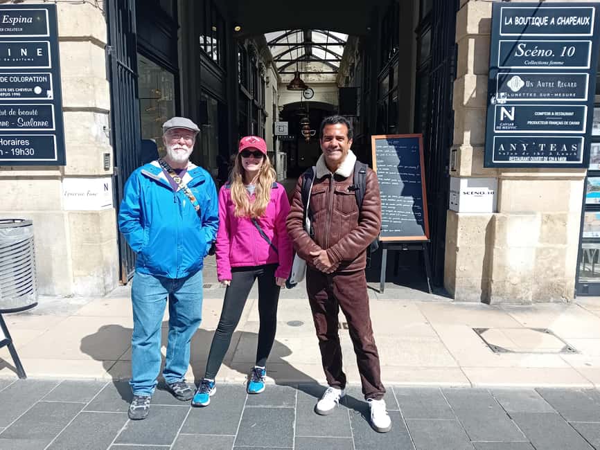 Welcome to Bordeaux: Private Walking Tour with a Local - Starting at your accommodation or a central landmark