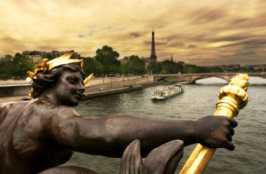 Welcome to Paris Day Trip from London via Train - Key points to know before booking