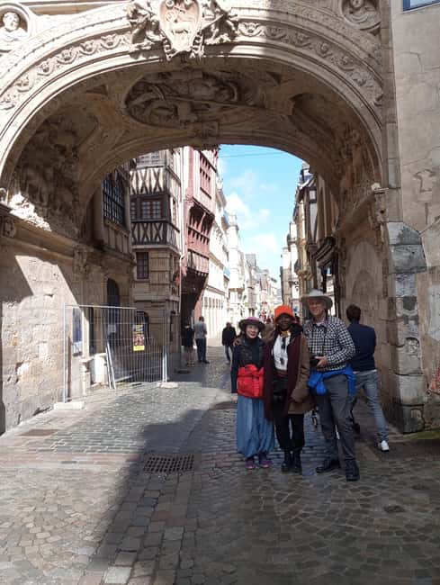 Welcome to Rouen: Private Walking Tour with a Local - Why a local introduction works well in Rouen
